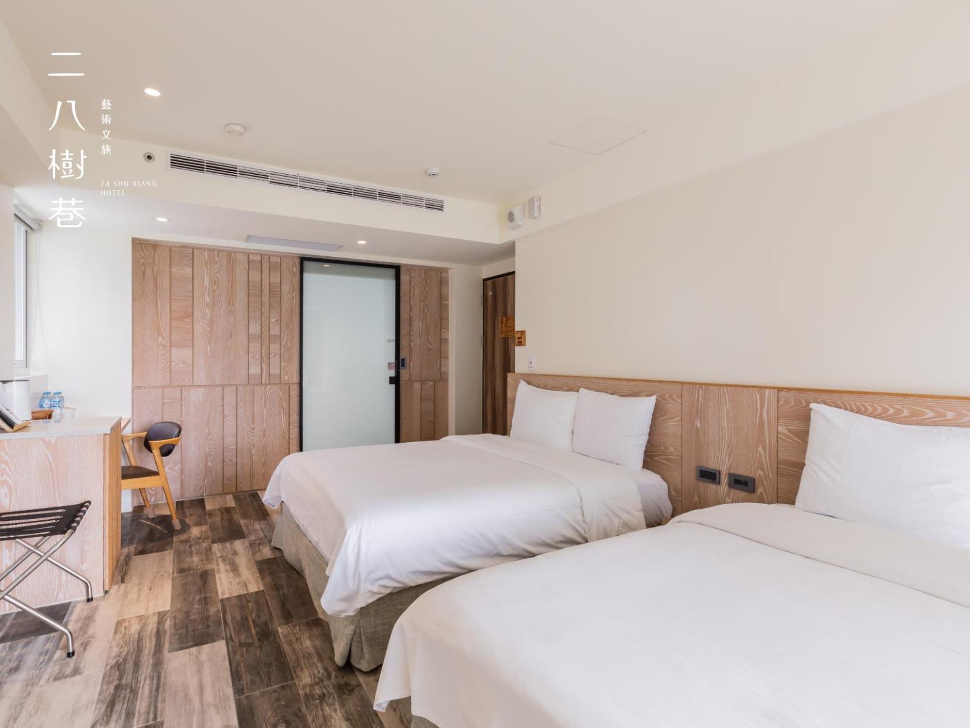 28 Shu Xiang Hotel Taichung Exterior photo