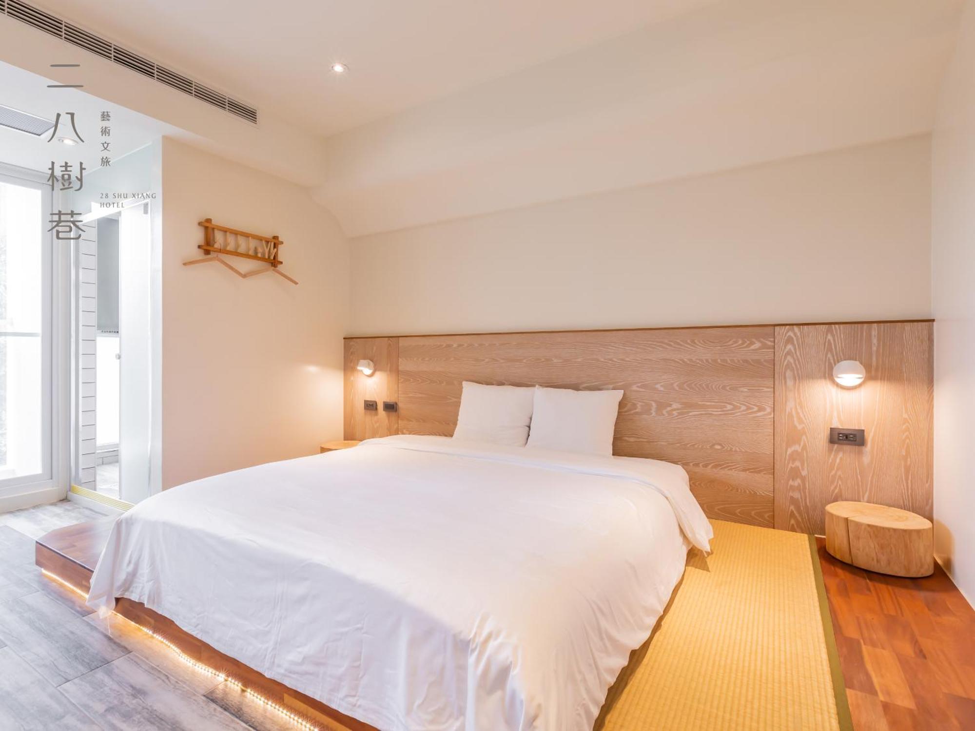28 Shu Xiang Hotel Taichung Exterior photo