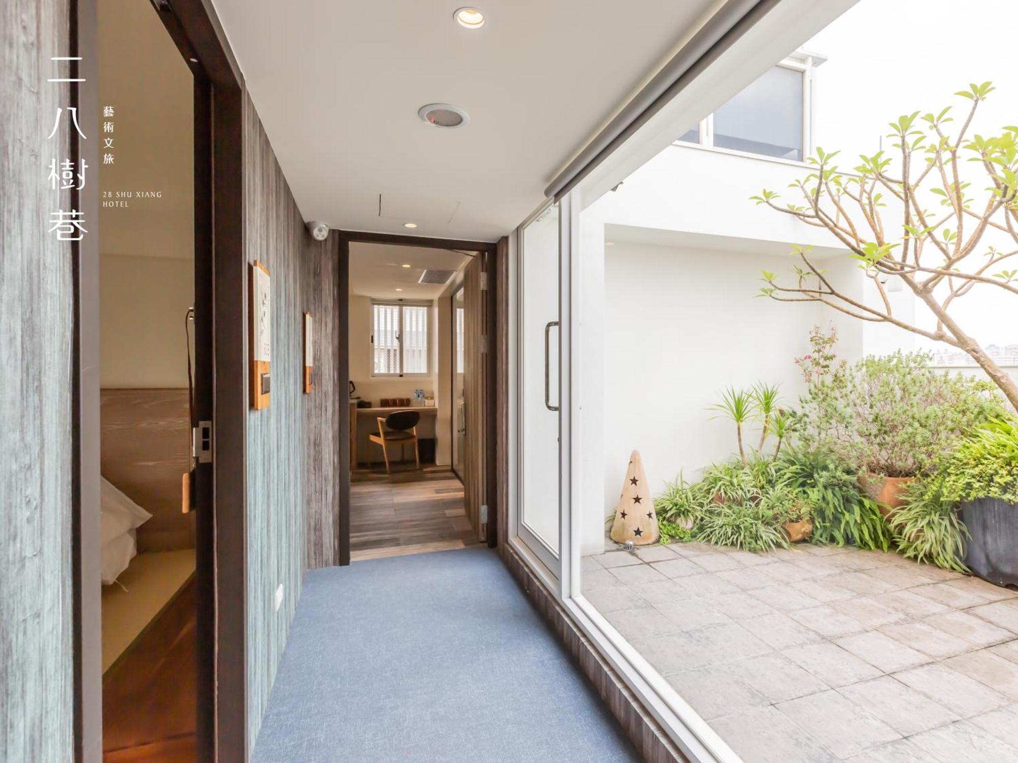 28 Shu Xiang Hotel Taichung Exterior photo